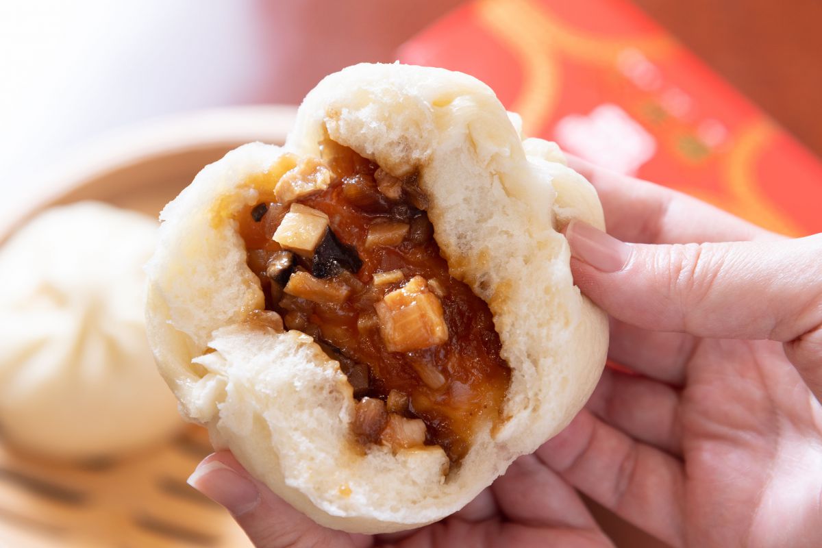 「叉焼まん」2個入400円（数量限定）※販売は11時～