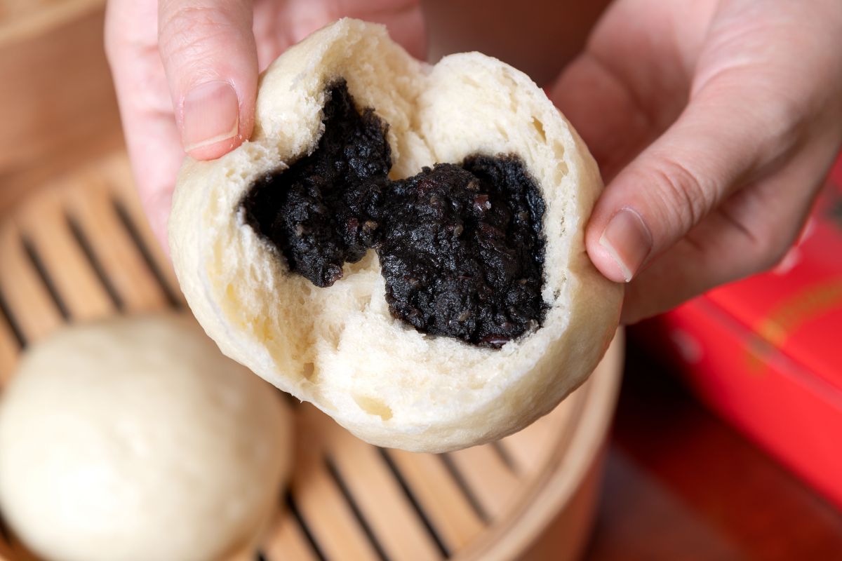 「あんまん」2個入360円（数量限定）