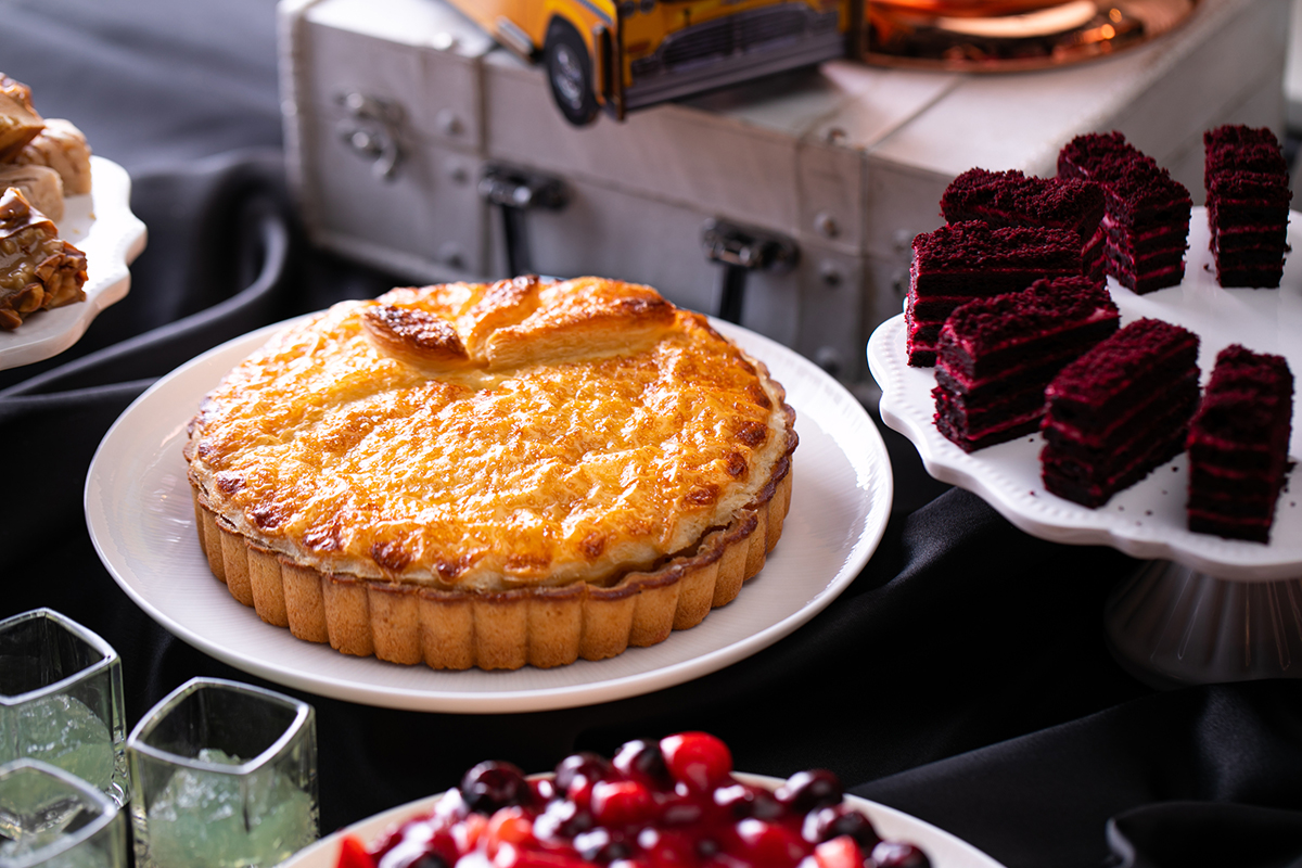 気分はニューヨークで食べ歩き♪コンラッド大阪の「アトモス・ダイニング」でアメリカンスイーツビュッフェがスタート