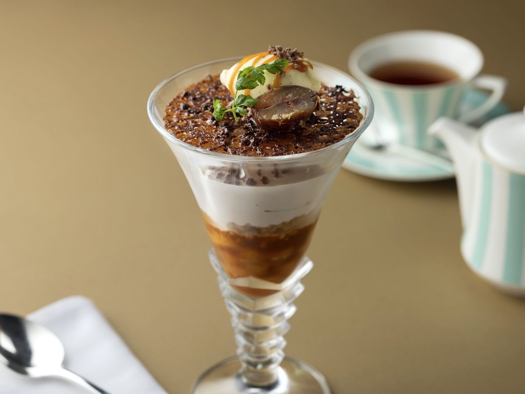 「アン パフェ ショウ」3000円（パフェ単品）、4300円（コーヒー・紅茶付のセット）※イメージ