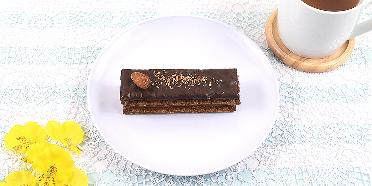 ローソン、Uchi Café Spécialité 椛葉ミルフィーユショコラ