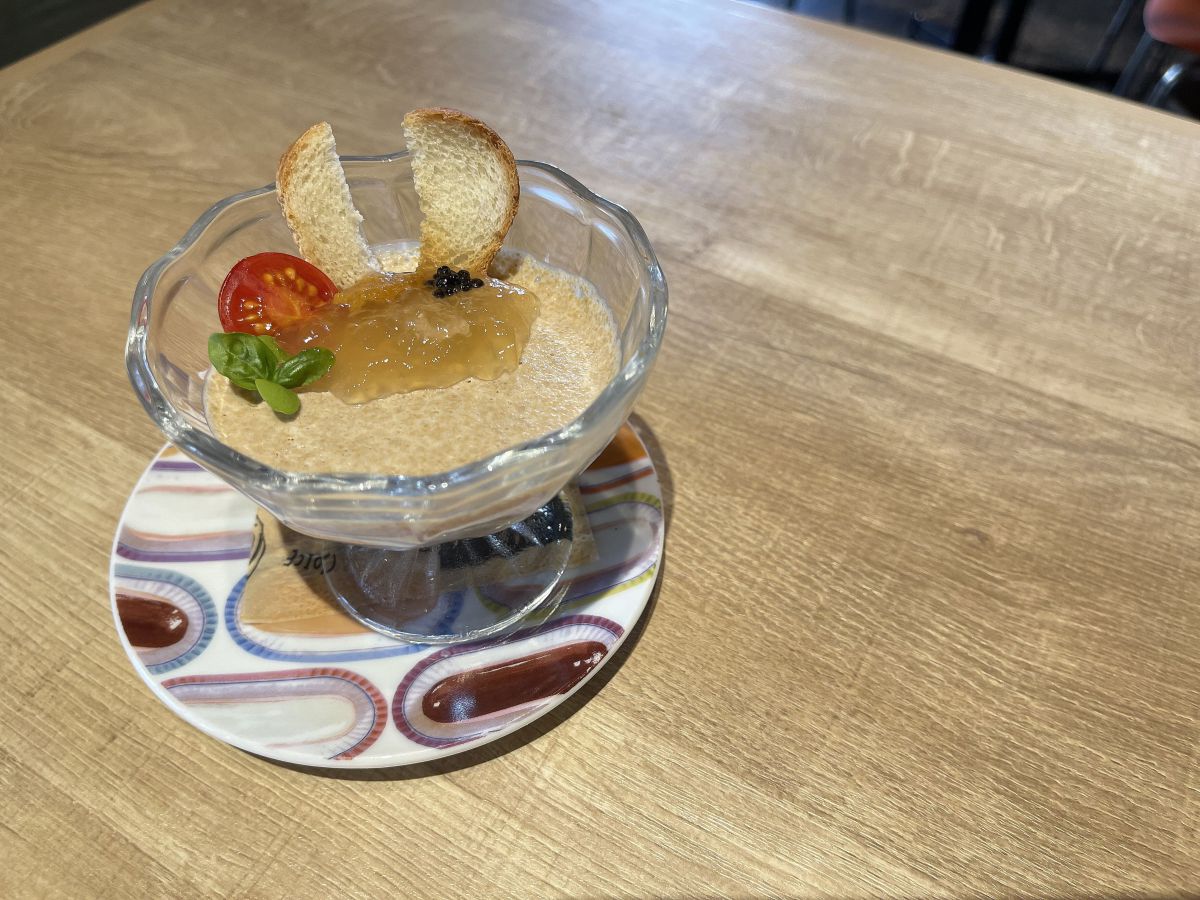 「ウニのムース」880円