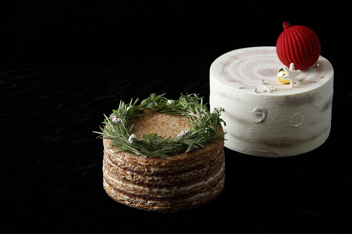 「ブロ」（限定50個） ∅19 cm×H10.5cm（チョコレート） ∅16×H8cm（ケーキ）1万4100 円