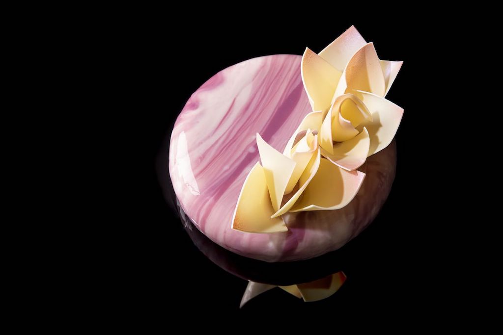 ザ・プリンスギャラリー 東京紀尾井町「Reflection（リフレクション）」直径約18cm×高さ約12cm  1万円