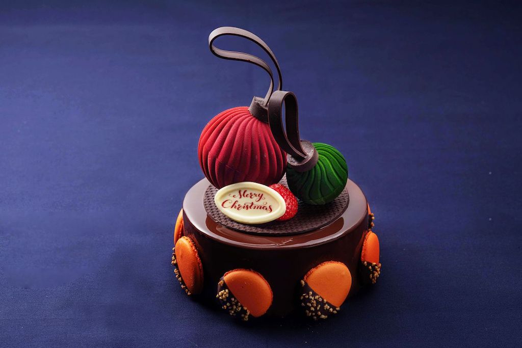 「King Chocolat（キングショコラ）」直径約15cm×高さ約21cm　6000円