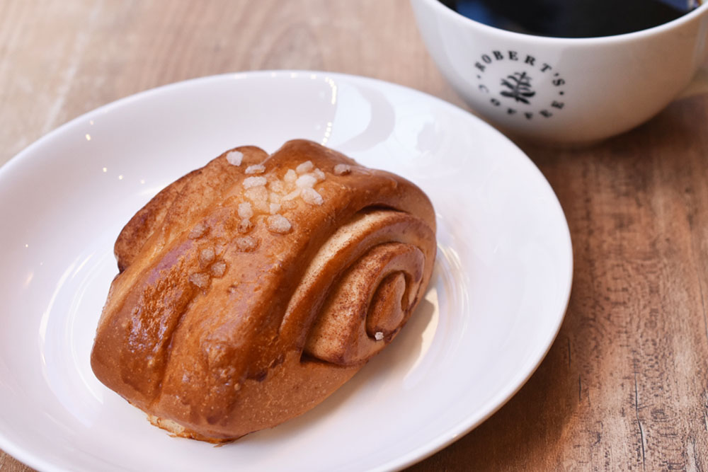 「シナモンロール」350円