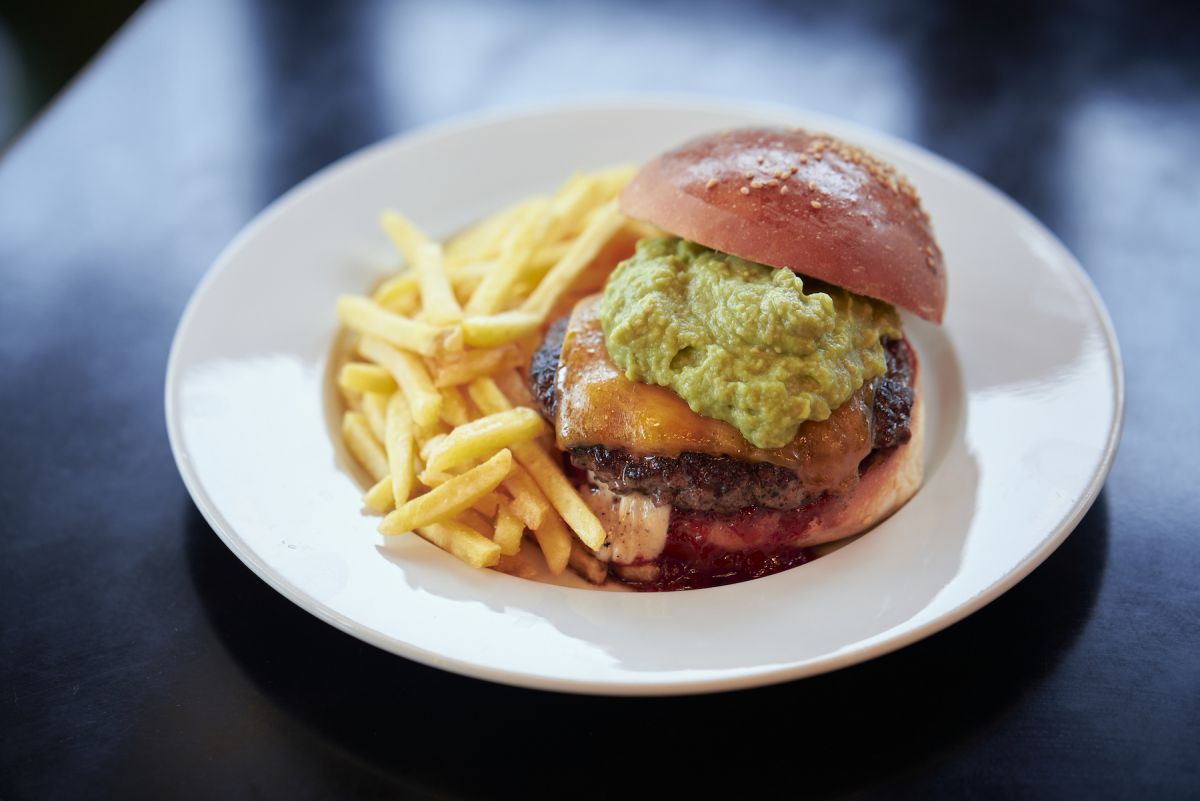 デモデダイナー 福生店