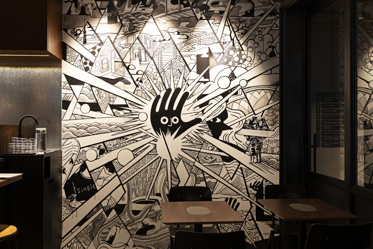 店内にある、アーティストのWASHIO Tomoyuki氏によるウォールアート。浜町や東京スカイツリーⓇも描かれているので探してみて!