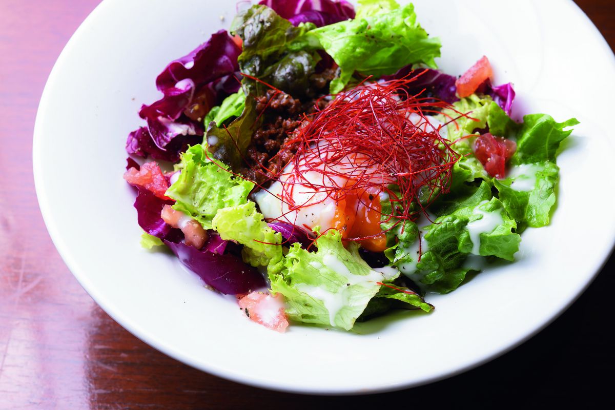 エゾ鹿ミートのタコライス〜知床産エゾ鹿とちとせたまご〜1,250円（ジアス ルーク＆タリー）