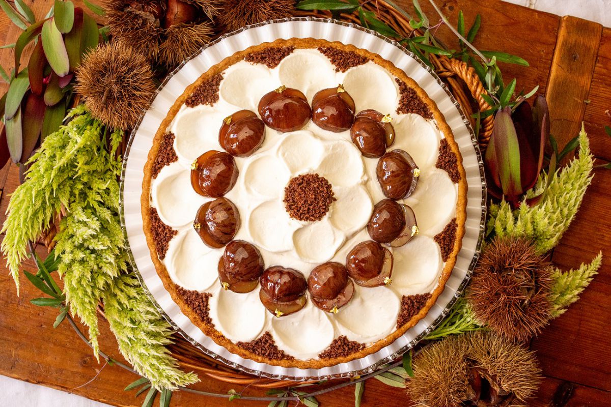 「マロンショコラのタルト」ピース723円、ホール（25cm）8791円・（17㎝）4320円