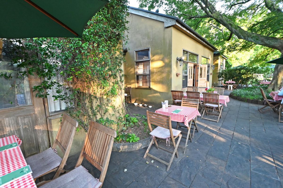 カフェのテラス席