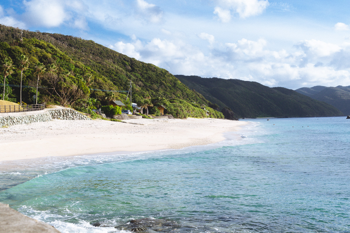 ウミガメの産卵地でもある大浜