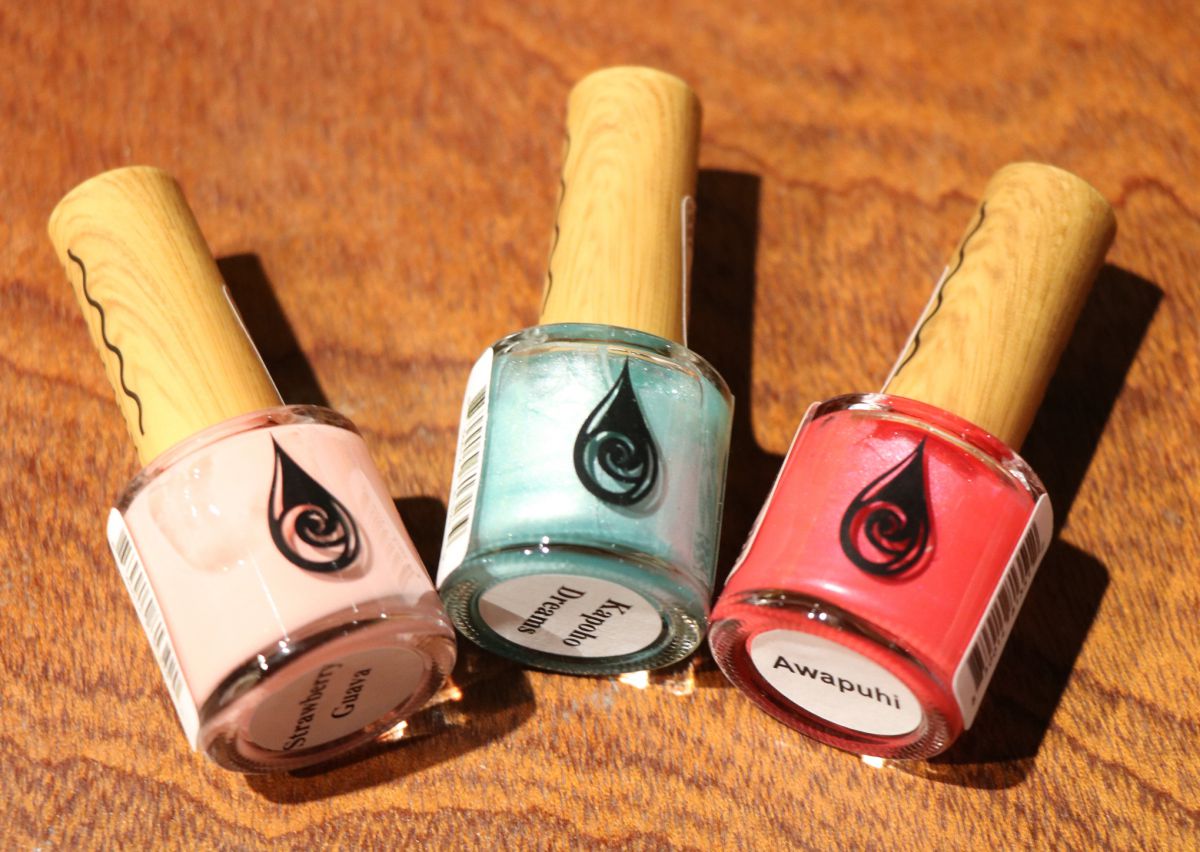 「カパ・ヌイ・ネイル」$10.50