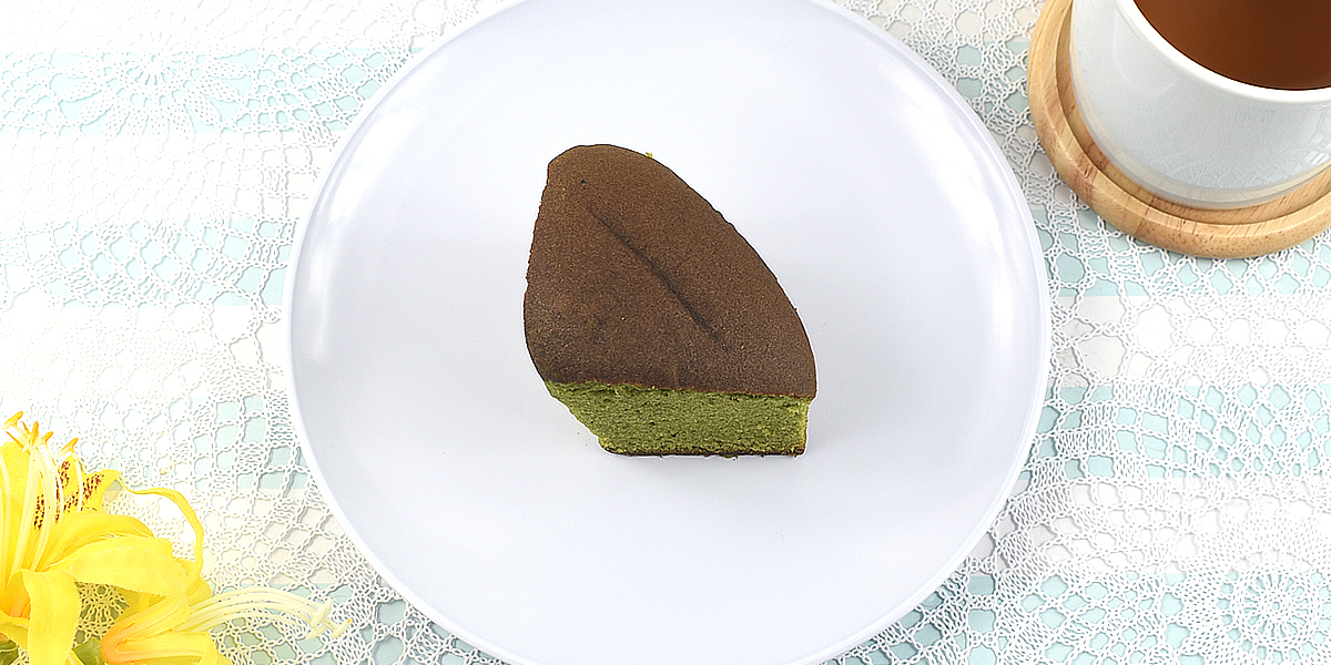 セブン－イレブン、 伊藤久右衛門監修 宇治抹茶シフォンケーキ