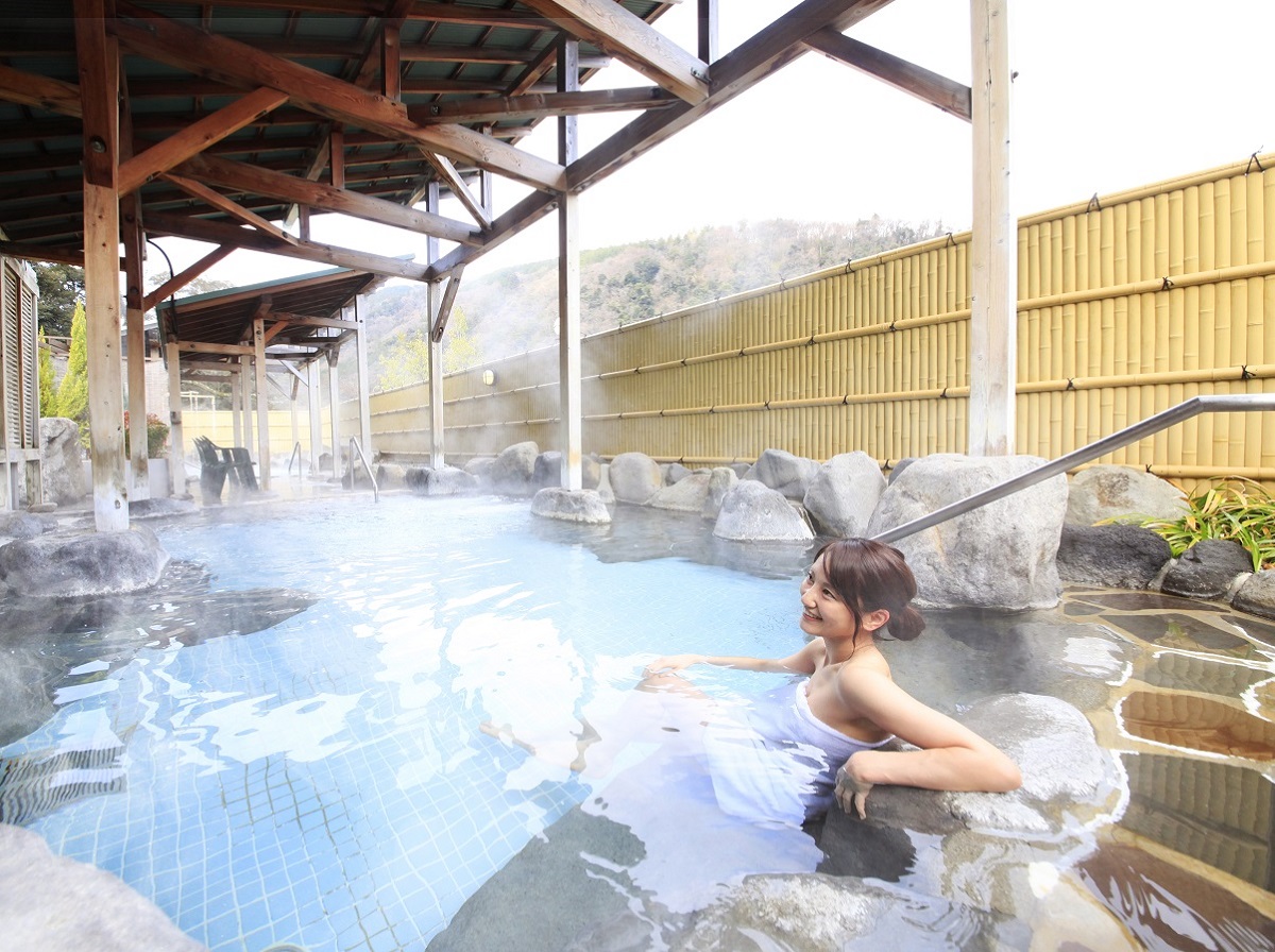 2つの自家源泉を持ち、豊富な湯量が自慢の温泉です