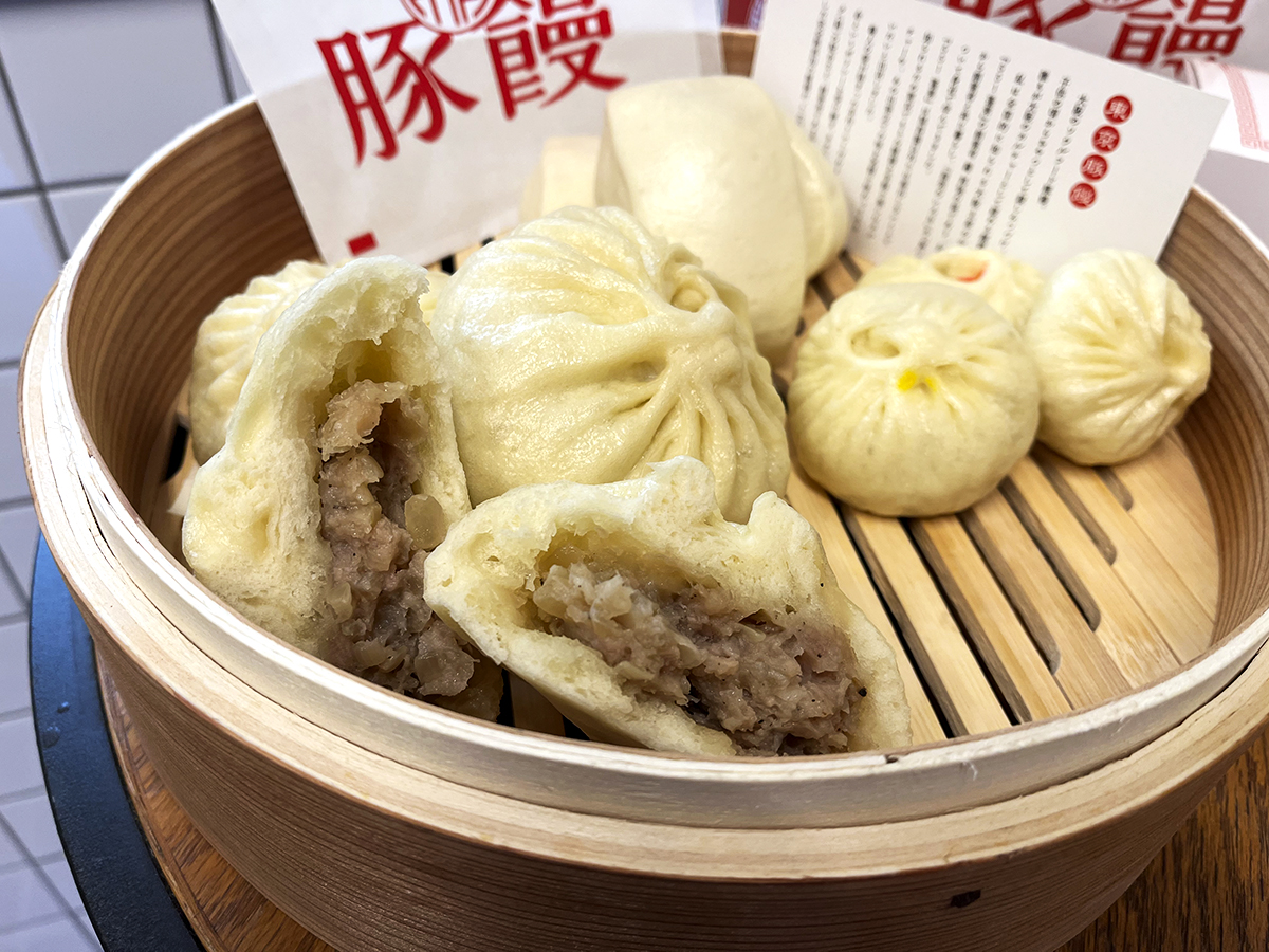 「豚饅」200円