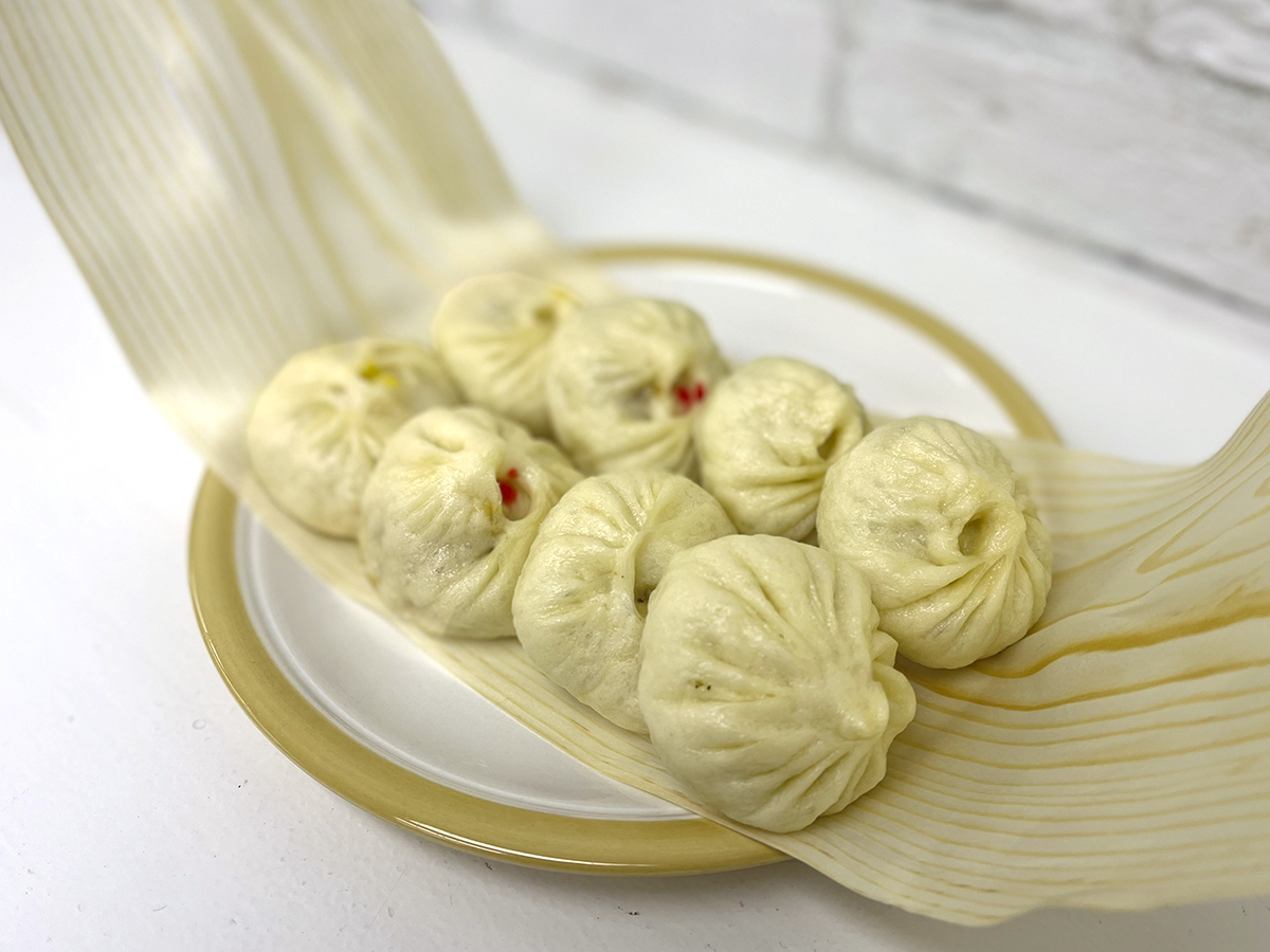 「豚饅小 -セットB」（豚饅4個、黒胡椒豚饅2個、XO蝦豚饅2個）1200円