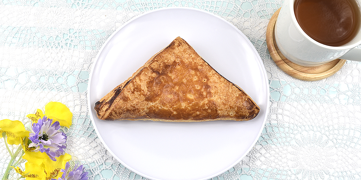 ファミリーマート、三角モンブラン風パイ