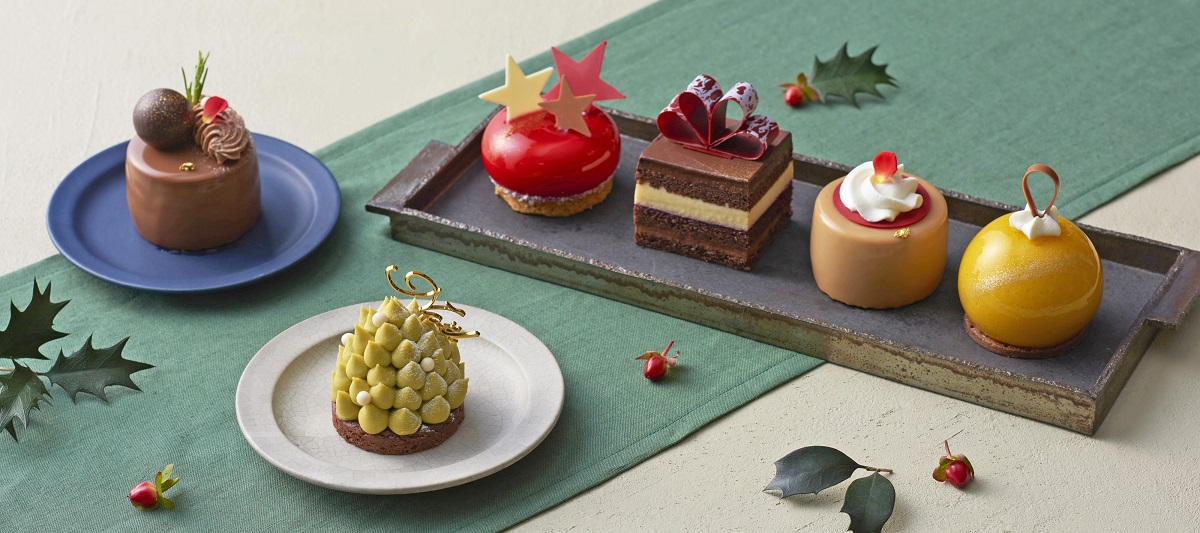 【HIBIKA】写真左から「雪月夜 -ノエル・プラリネ・ショコラ・オ・レ-」 700円、「もみの雪 -ピスタチオ・ショコラ-」 750円、「冬の夜 -ノエル・ショコラブラン・フランボワーズ-」 750円、「聖夜の贈りもの -ノエル・チェリー・ショコラ-」 650円、「冬灯し -ノエル・フレーズティー・ショコラ-」 700円、「聖夜のきらめき -ノエル・キャラメル・アプリコット-」 750円