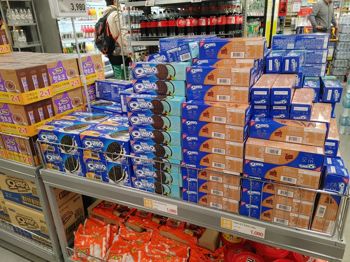 ミントチョコ味はミントカラーが目印！