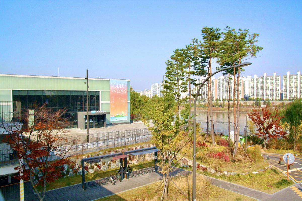 音楽コンサートホールの建物