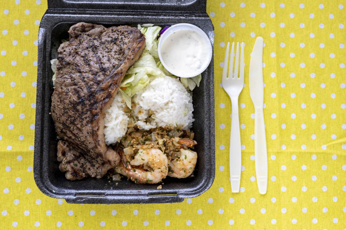 「ステーキ&シュリンプコンボ」$18.75