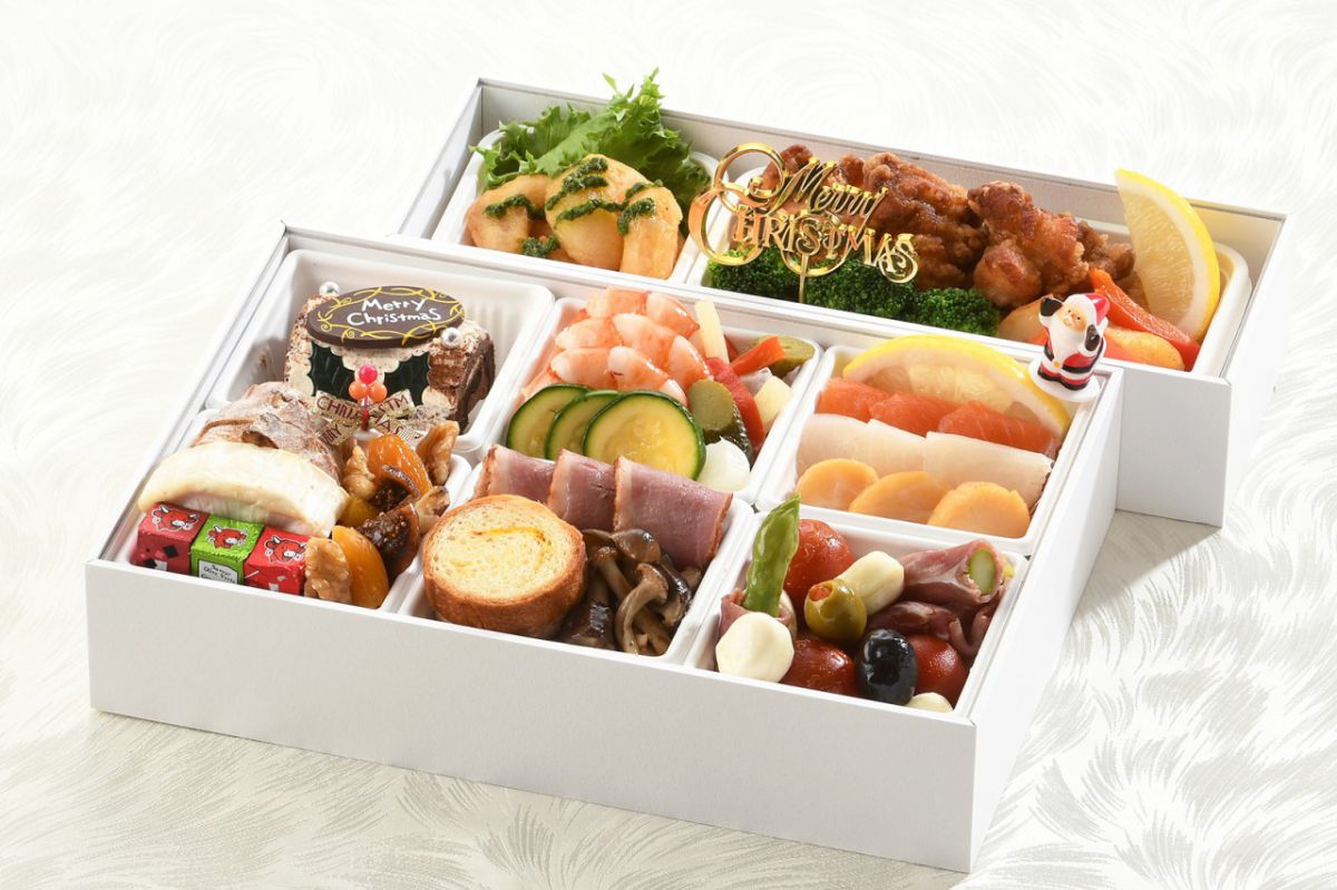 「オードブル盛合せ」は、華やかな彩りの冷製オードブルや、温めて味わう温製オードブルをボックスに詰めています。ひと口サイズで、ワインやビールとの相性もぴったり。