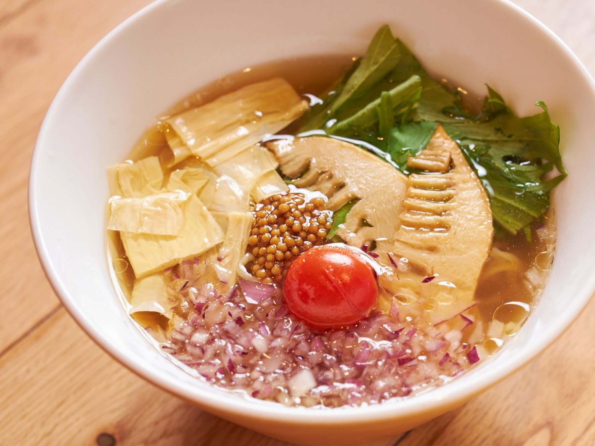 「ヴィーガンヌードル」 825円  