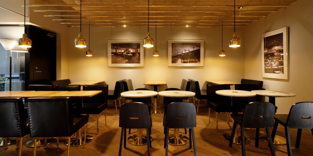 アアルトの家具に囲まれて北欧気分を味わえるカフェ<泊まらなくても行きたい!京都のホテルカフェ⑥>