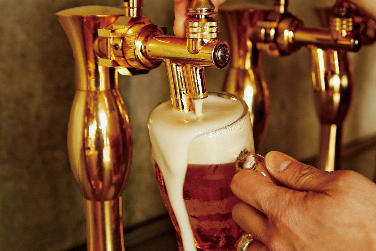 【徹底紹介】神戸最大級のフードホール「TOOTH TOOTH MART FOOD HALL&NIGHT FES(トゥース トゥース マート フードホールアンドナイト フェス)」に行ってきた!見上げると水槽⁉