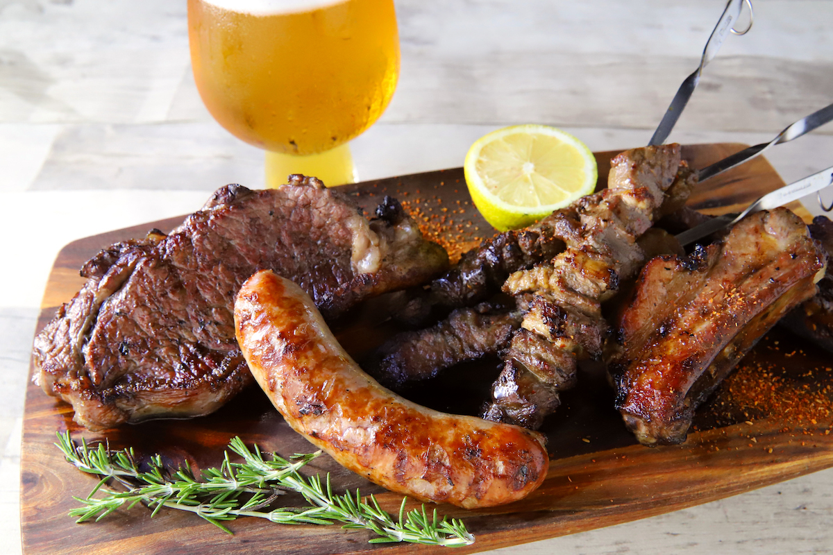 【徹底紹介】神戸最大級のフードホール「TOOTH TOOTH MART FOOD HALL&NIGHT FES（トゥース トゥース マート フードホールアンドナイト フェス）」に行ってきた！見上げると水槽⁉