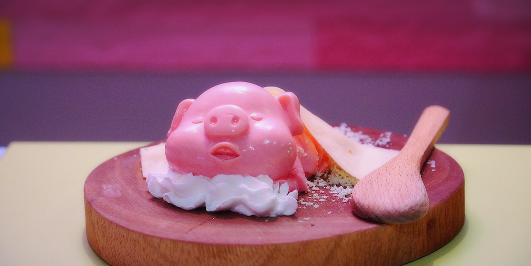 大阪・東梅田の「スリスリマスリ」サムギョプサルも映えスイーツも！かわいすぎる「パンナコブタ」