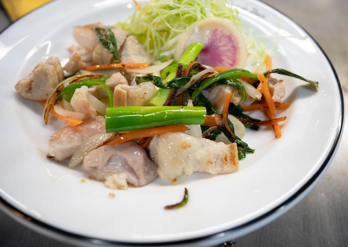 ホルモン　1200円（税込）