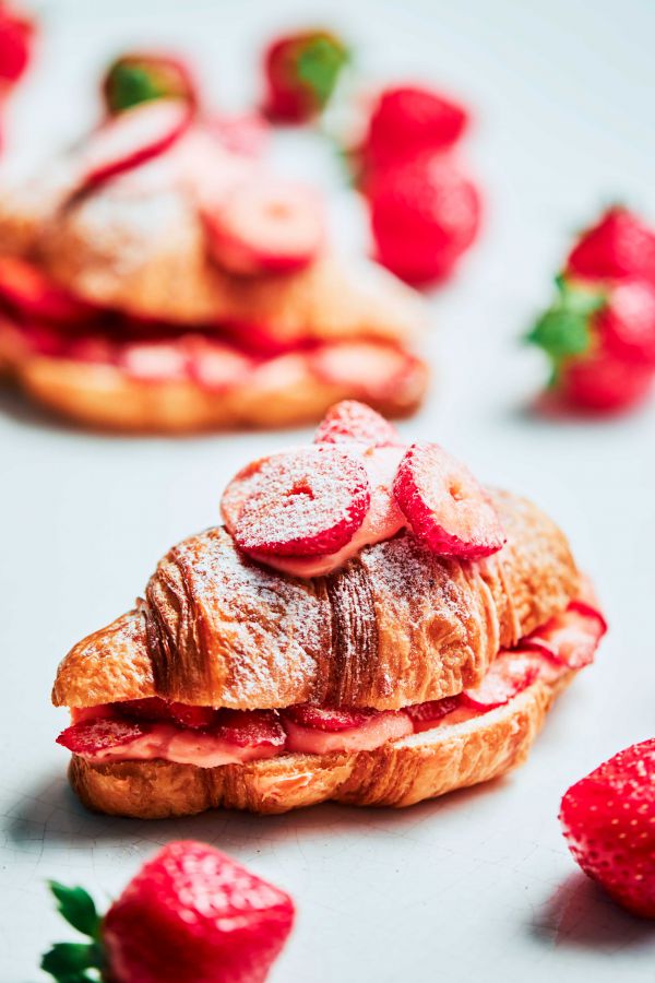 「リッチクロワッサン あまおう」810円　※「CHOCOLATE BANK」で数量限定販売