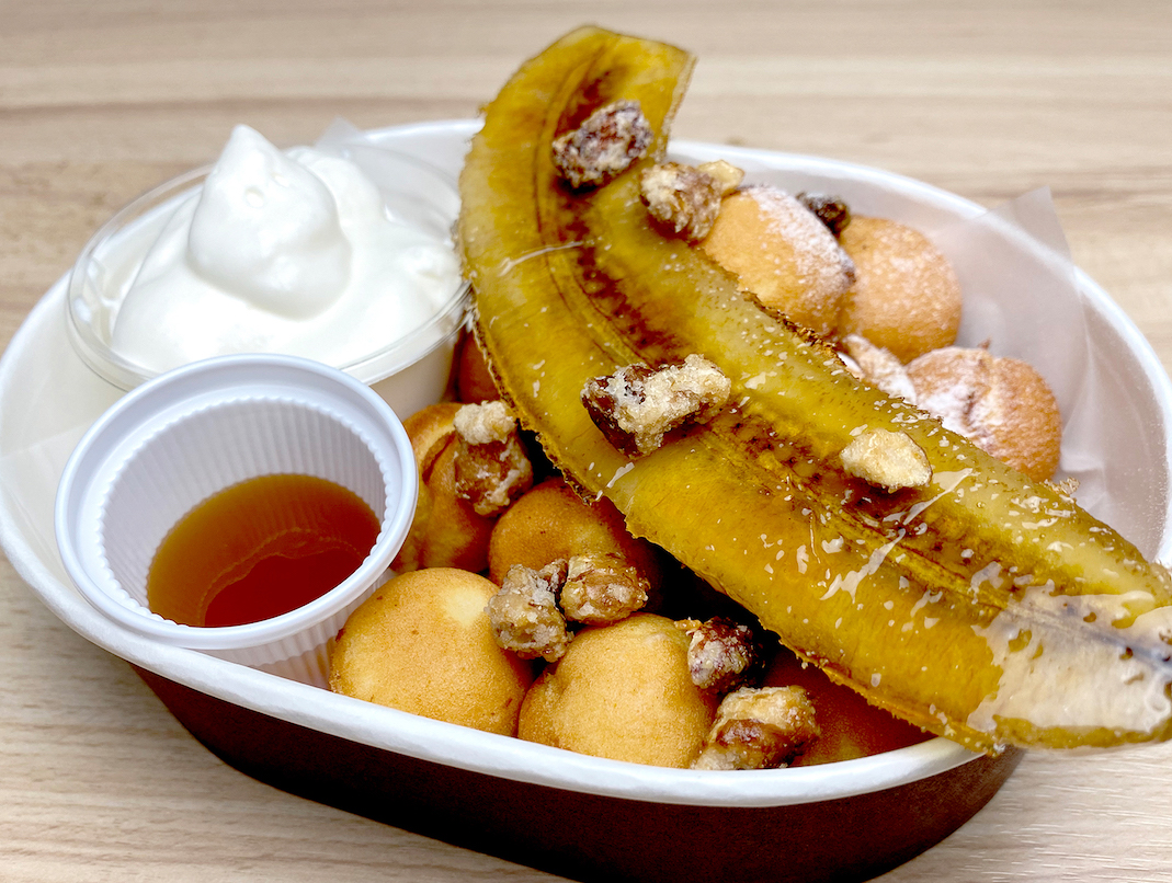 台湾たまごベビーカステラプレート キャラメリゼバナナと塩キャラメル（880円）