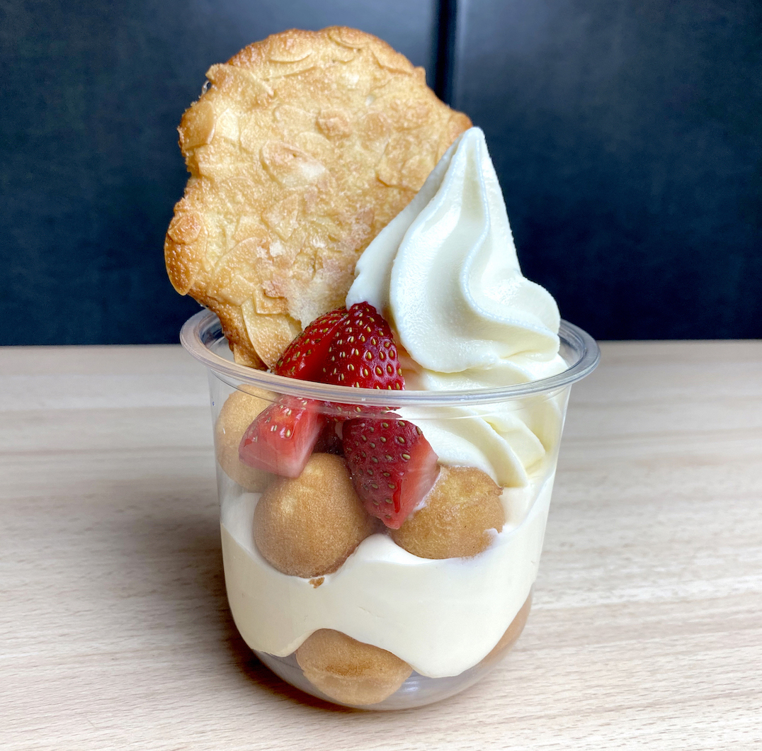 台湾たまごベビーカステラ サンデー（1380円）