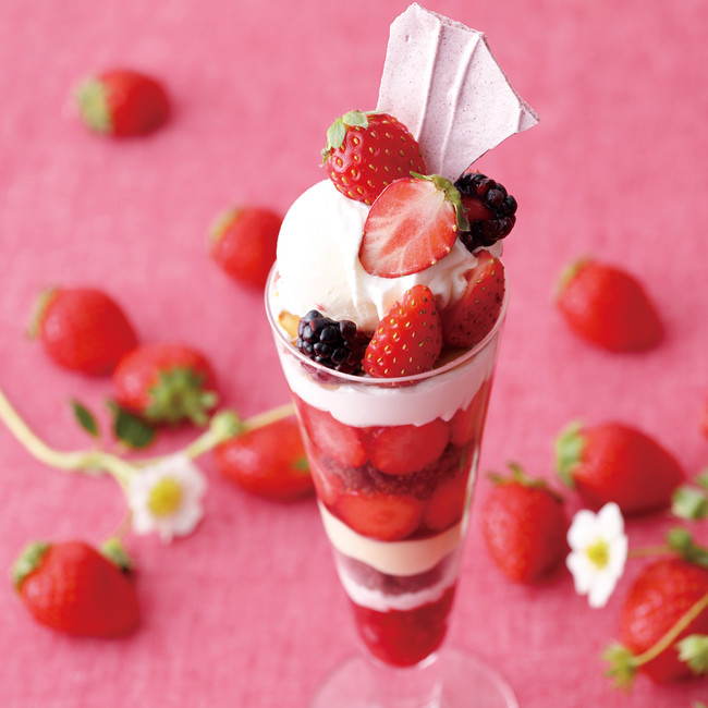 「苺のパフェ」1540円