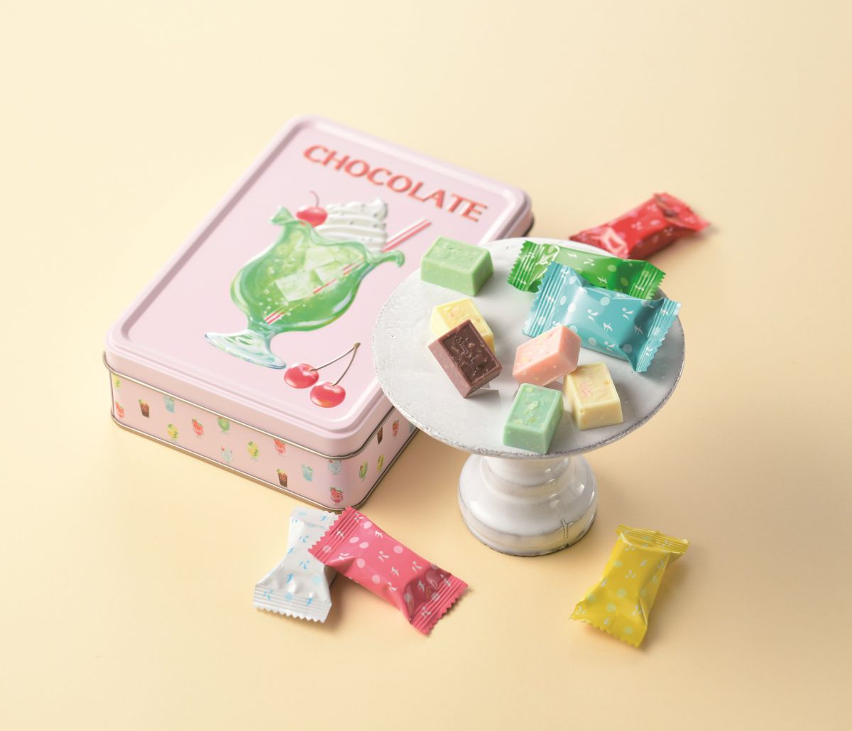 メリーチョコレート「はじけるキャンディチョコレート・アソートメント缶〈P〉」1944円 ＜限定30点販売予定＞　