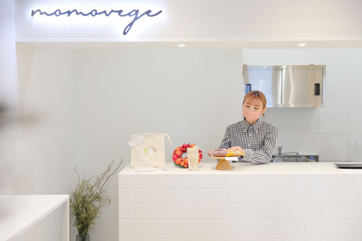 momovege 中崎町店