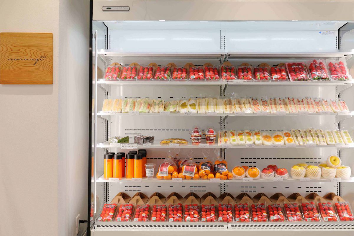 momovege 中崎町店