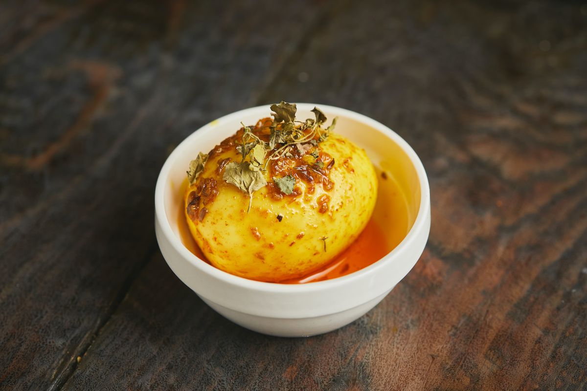 スパイス玉子1個100円