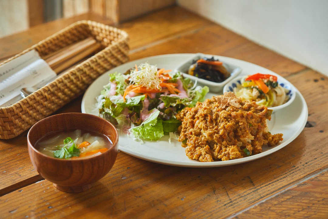 こだわりの澤孝玄米カレー990円