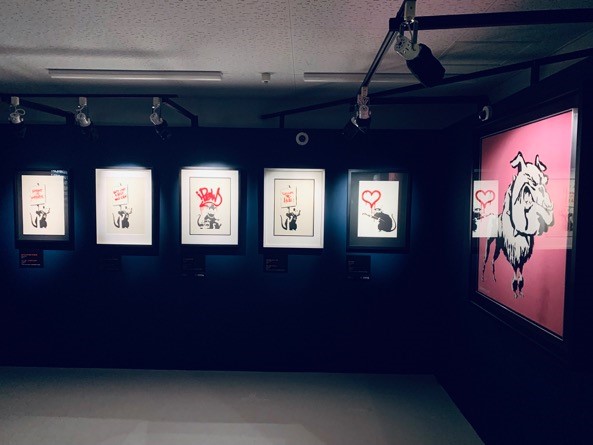 ネズミがモチーフのアートはバンクシーの代表作