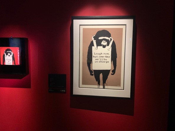 バンクシー『ラフ・ナウ』