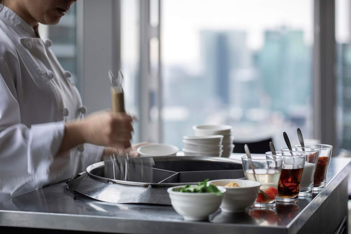 マンゴーツリー東京　ランチ