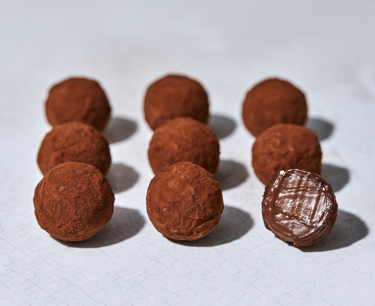 「アロマ生トリュフ」４粒入り、税込：2160円