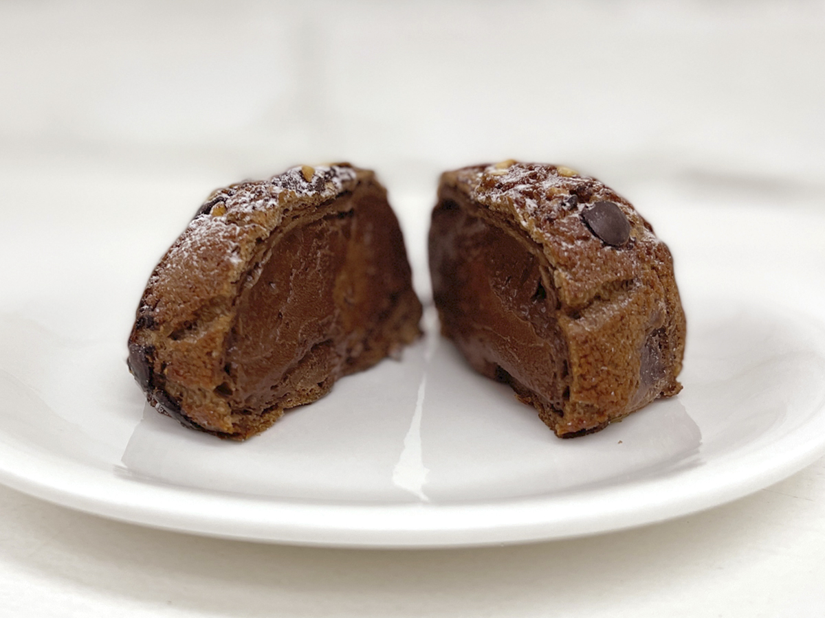 「オーダーシュー（チョコ）」330円