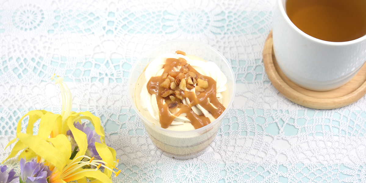 ファミリーマート、 とろけるキャラメルパフェ