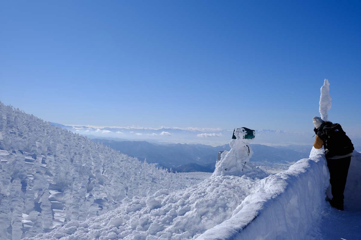 世界に誇る冬の絶景 蔵王の樹氷 22年最新情報も るるぶ More 世界に誇る冬の絶景 蔵王の樹氷 22年最新情報も るるぶ More