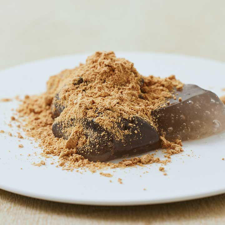 京都・祇園にわらび餅専門店「きなこととろり」がオープン！したたり落ちるような柔らかさって!?